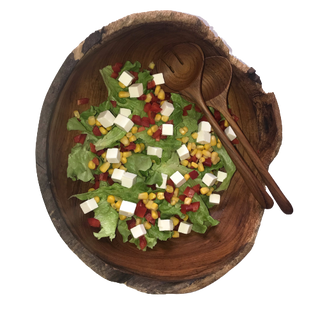 Tíkfából készült salátakészlet - kb. tálból áll. 30 cm átmérőjű és 10 cm magas saláta evőeszközök